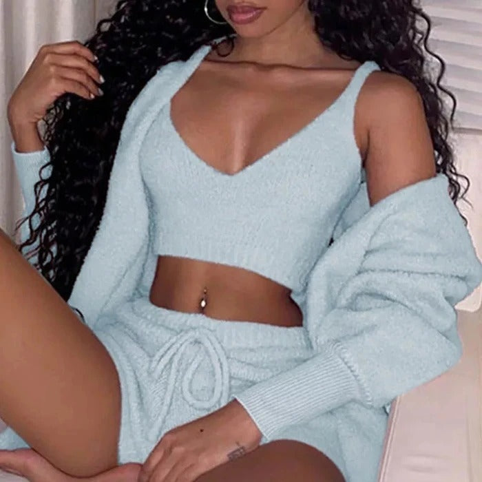 ✨ Women’s Velvet Pants Suit – Stylish Vest & Culottes Set