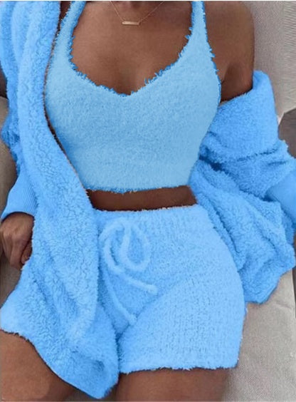 ✨ Women’s Velvet Pants Suit – Stylish Vest & Culottes Set