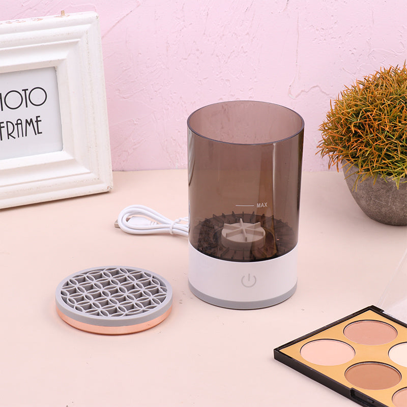 Electric Makeup Brush Cleaner – USB Rechargeable Spinner